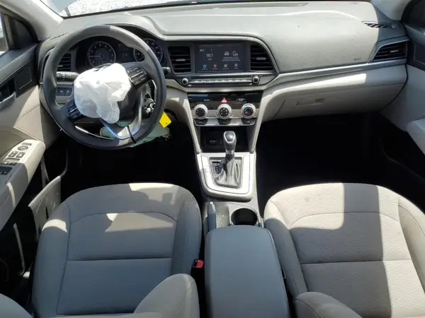 KMHD84LF3KU812899 2019 HYUNDAI ELANTRA - Image 8