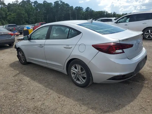 KMHD84LF3KU817634 2019 HYUNDAI ELANTRA - Image 2