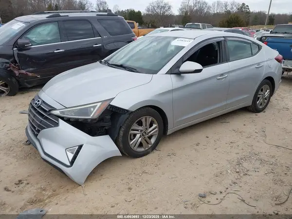 KMHD84LF3KU823367 2019 HYUNDAI ELANTRA - Image 2