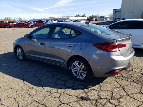 KMHD84LF3KU823708 2019 HYUNDAI ELANTRA - Image 2