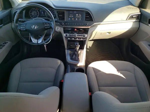 KMHD84LF3KU823708 2019 HYUNDAI ELANTRA - Image 8