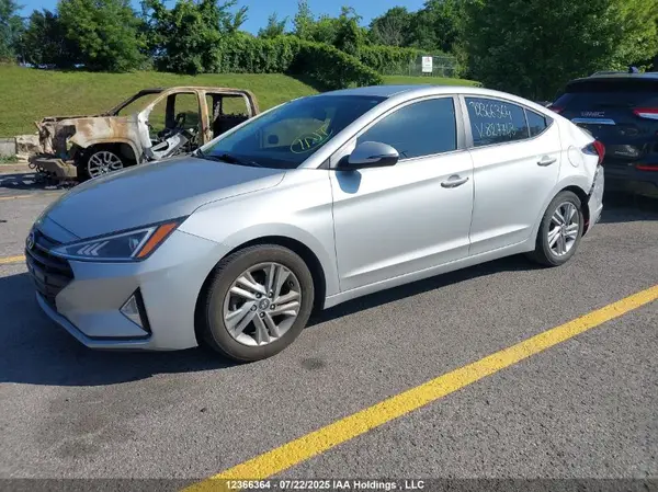 KMHD84LF3KU827743 2019 HYUNDAI ELANTRA - Image 2