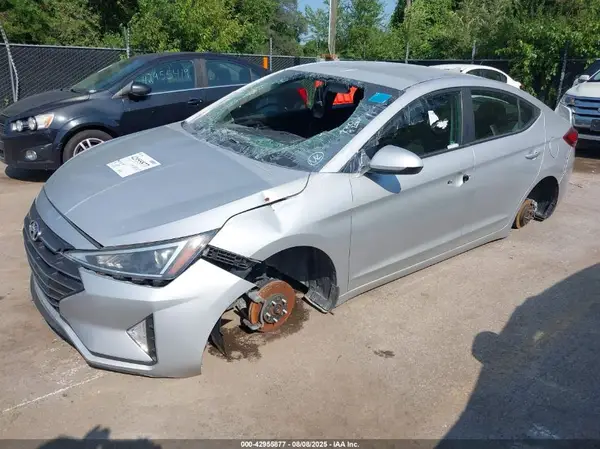 KMHD84LF3KU843019 2019 HYUNDAI ELANTRA - Image 2