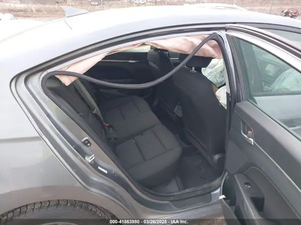 KMHD84LF3KU858894 2019 HYUNDAI ELANTRA - Image 8