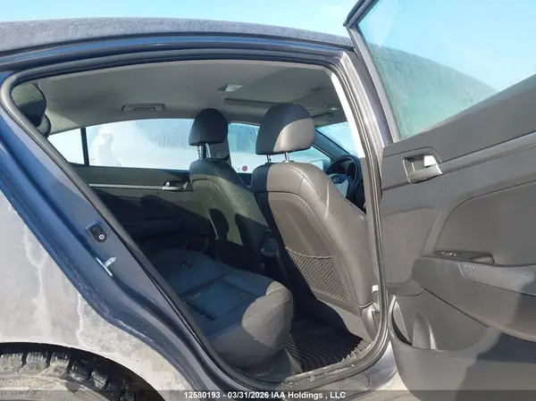 KMHD84LF3KU877042 2019 HYUNDAI ELANTRA - Image 8