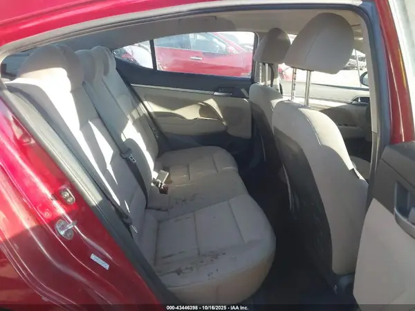KMHD84LF3KU888798 2019 HYUNDAI ELANTRA - Image 8