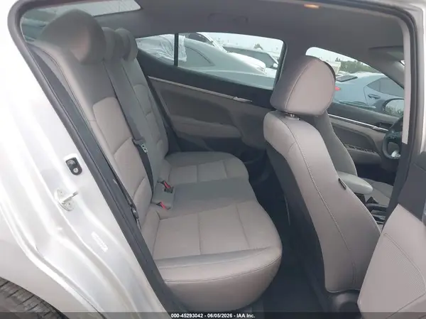 KMHD84LF3KU889210 2019 HYUNDAI ELANTRA - Image 8