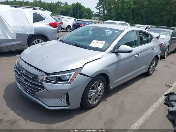 KMHD84LF3LU027705 2020 HYUNDAI ELANTRA - Image 2