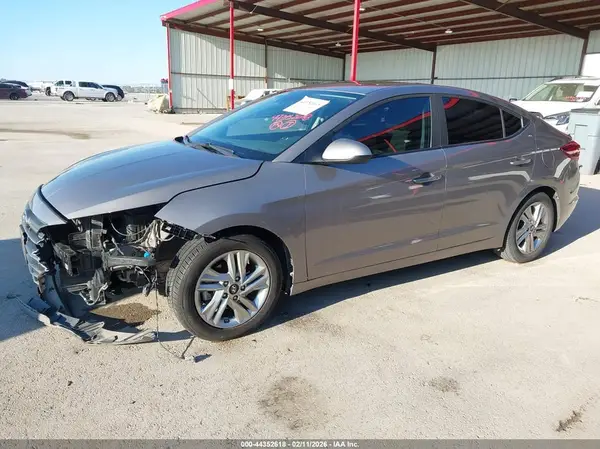 KMHD84LF3LU030085 2020 HYUNDAI ELANTRA - Image 2