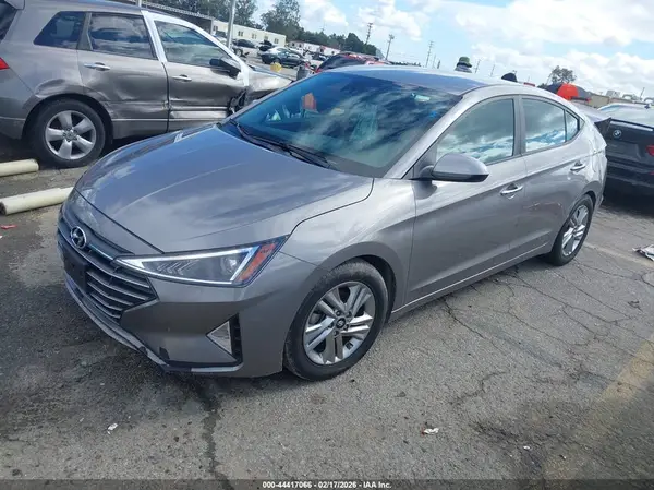KMHD84LF3LU039109 2020 HYUNDAI ELANTRA - Image 2