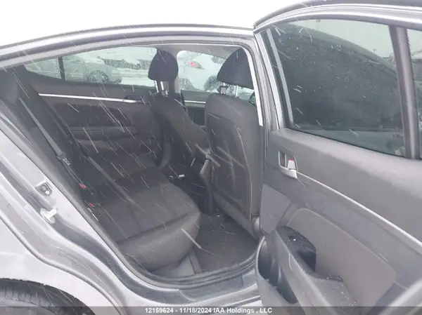 KMHD84LF3LU056864 2020 HYUNDAI ELANTRA - Image 8