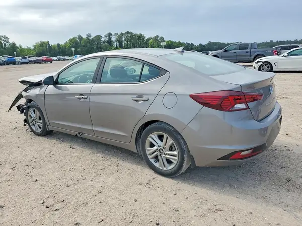 KMHD84LF3LU060641 2020 HYUNDAI ELANTRA - Image 2