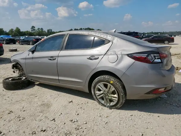 KMHD84LF3LU063362 2020 HYUNDAI ELANTRA - Image 2