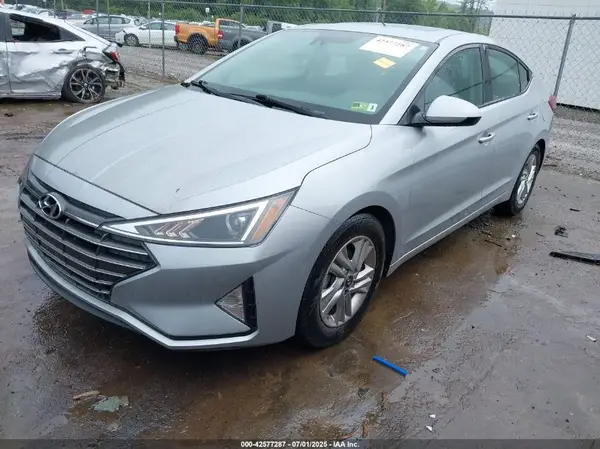 KMHD84LF3LU063927 2020 HYUNDAI ELANTRA - Image 2