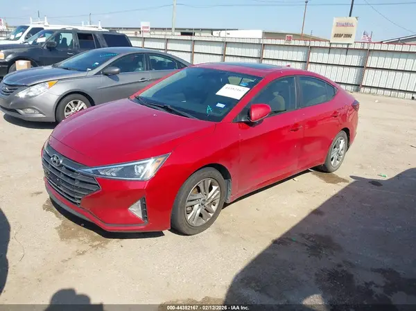 KMHD84LF3LU065421 2020 HYUNDAI ELANTRA - Image 2