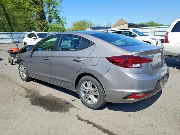 KMHD84LF3LU066004 2020 HYUNDAI ELANTRA - Image 2