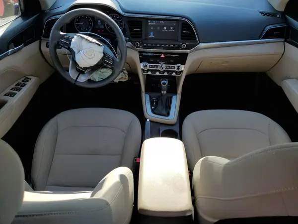 KMHD84LF3LU067069 2020 HYUNDAI ELANTRA - Image 8