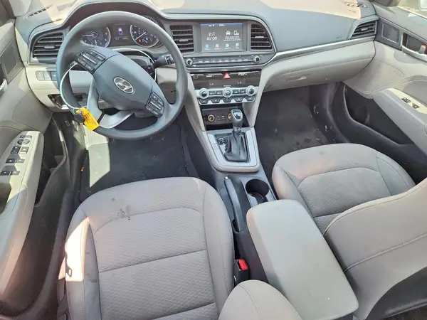 KMHD84LF3LU068111 2020 HYUNDAI ELANTRA - Image 8