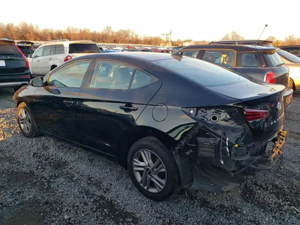 KMHD84LF3LU072403 2020 HYUNDAI ELANTRA - Image 2