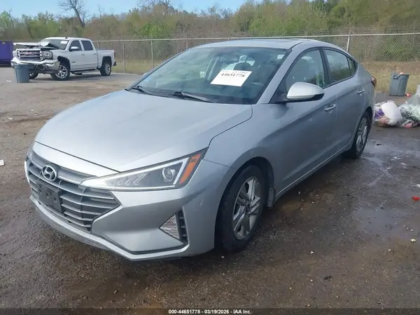 KMHD84LF3LU106811 2020 HYUNDAI ELANTRA - Image 2