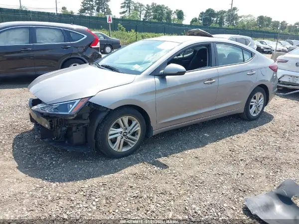 KMHD84LF3LU107148 2020 HYUNDAI ELANTRA - Image 2