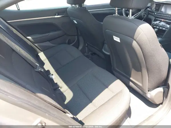 KMHD84LF3LU107148 2020 HYUNDAI ELANTRA - Image 8