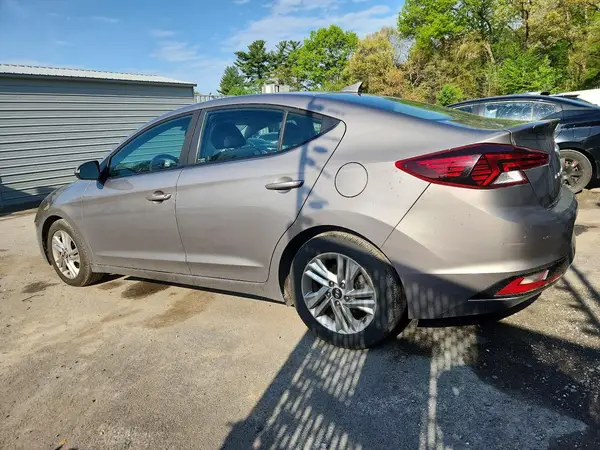 KMHD84LF3LU898183 2020 HYUNDAI ELANTRA - Image 2