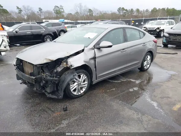 KMHD84LF3LU898426 2020 HYUNDAI ELANTRA - Image 2