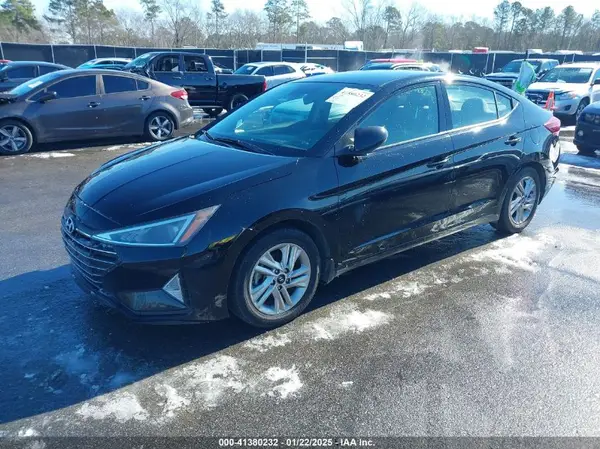 KMHD84LF3LU902877 2020 HYUNDAI ELANTRA - Image 2