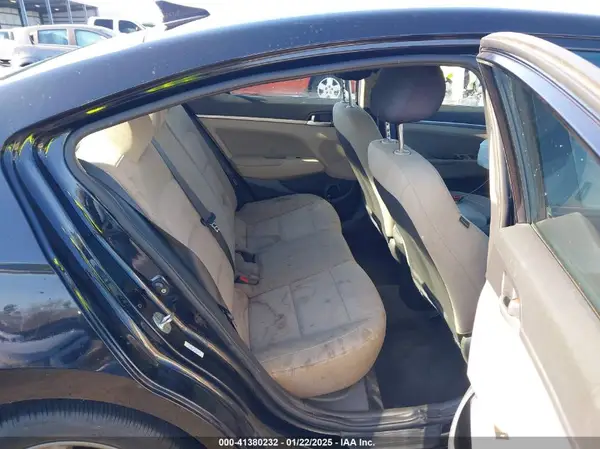 KMHD84LF3LU902877 2020 HYUNDAI ELANTRA - Image 8