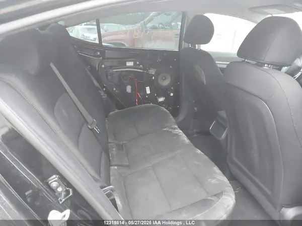 KMHD84LF3LU916715 2020 HYUNDAI ELANTRA - Image 8