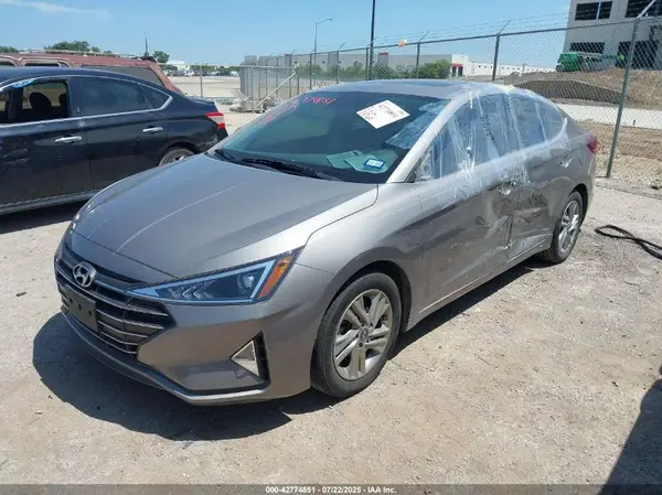 KMHD84LF3LU918206 2020 HYUNDAI ELANTRA - Image 2