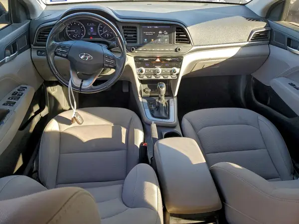 KMHD84LF3LU918626 2020 HYUNDAI ELANTRA - Image 8