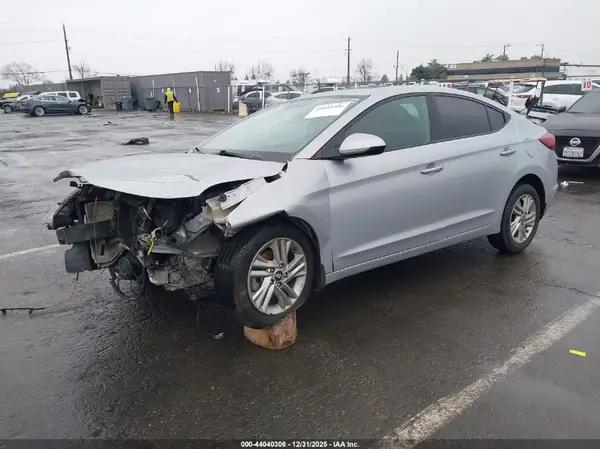KMHD84LF3LU929531 2020 HYUNDAI ELANTRA - Image 2