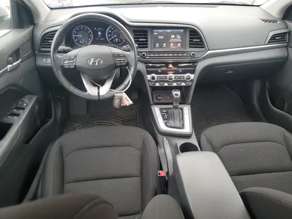 KMHD84LF3LU939525 2020 HYUNDAI ELANTRA - Image 8