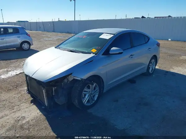 KMHD84LF3LU940609 2020 HYUNDAI ELANTRA - Image 2