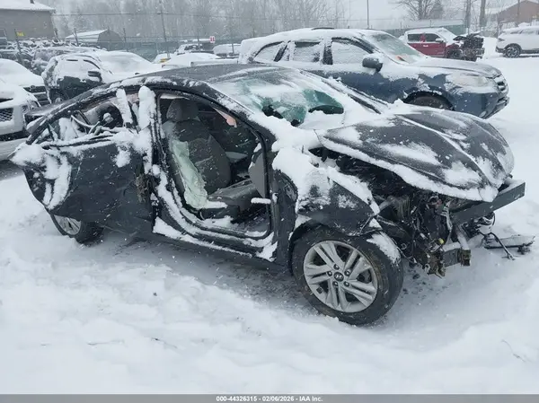 KMHD84LF3LU946426 2020 HYUNDAI ELANTRA - Image 1