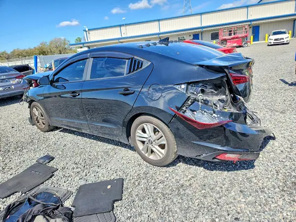 KMHD84LF3LU998347 2020 HYUNDAI ELANTRA - Image 2