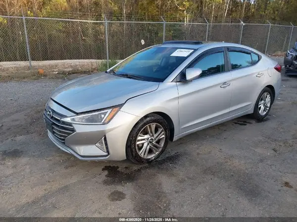 KMHD84LF3LU999952 2020 HYUNDAI ELANTRA - Image 2