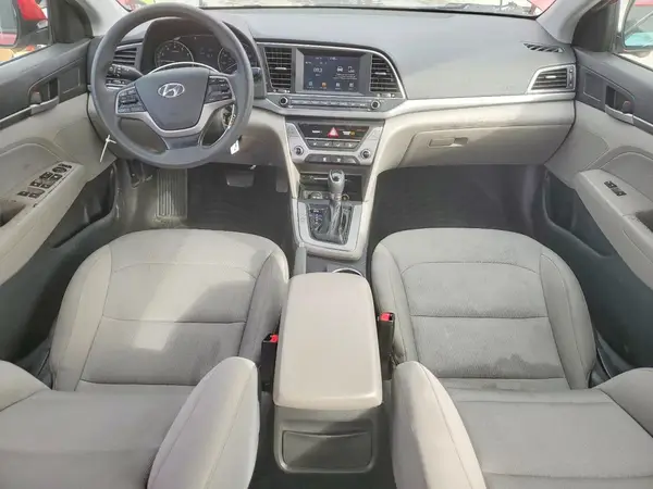 KMHD84LF4HU061014 2017 HYUNDAI ELANTRA - Image 8