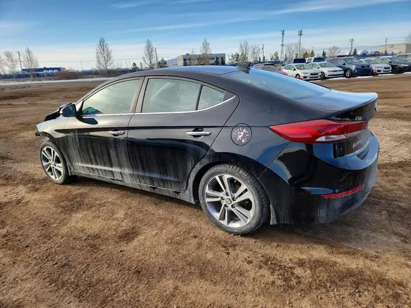 KMHD84LF4HU085927 2017 HYUNDAI ELANTRA - Image 2