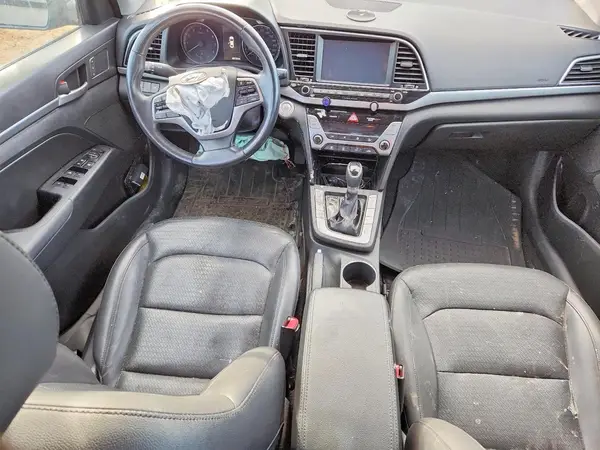 KMHD84LF4HU085927 2017 HYUNDAI ELANTRA - Image 8