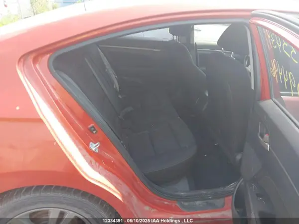 KMHD84LF4HU094496 2017 HYUNDAI ELANTRA - Image 8
