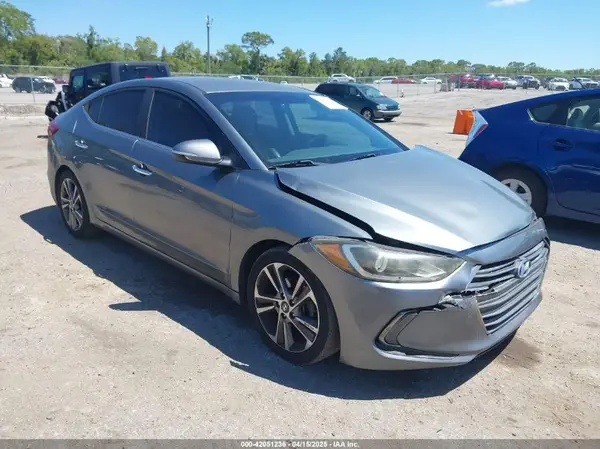 KMHD84LF4HU104914 2017 HYUNDAI ELANTRA - Image 1