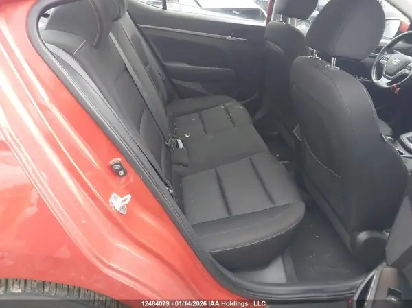 KMHD84LF4HU112656 2017 HYUNDAI ELANTRA - Image 8