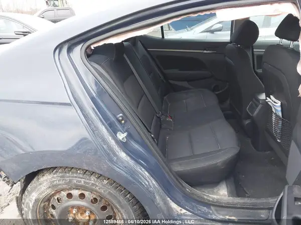 KMHD84LF4HU129621 2017 HYUNDAI ELANTRA - Image 8