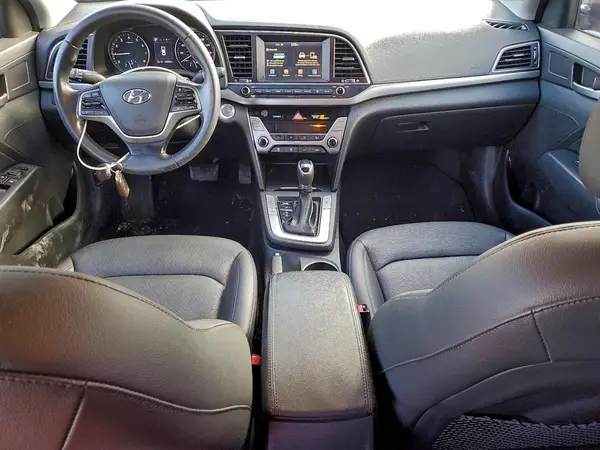 KMHD84LF4HU146967 2017 HYUNDAI ELANTRA - Image 8