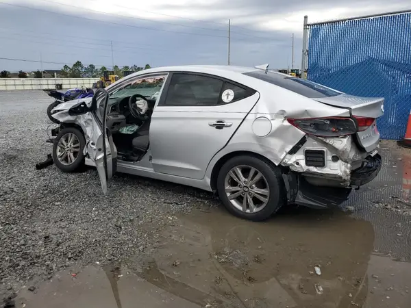 KMHD84LF4HU149772 2017 HYUNDAI ELANTRA - Image 2