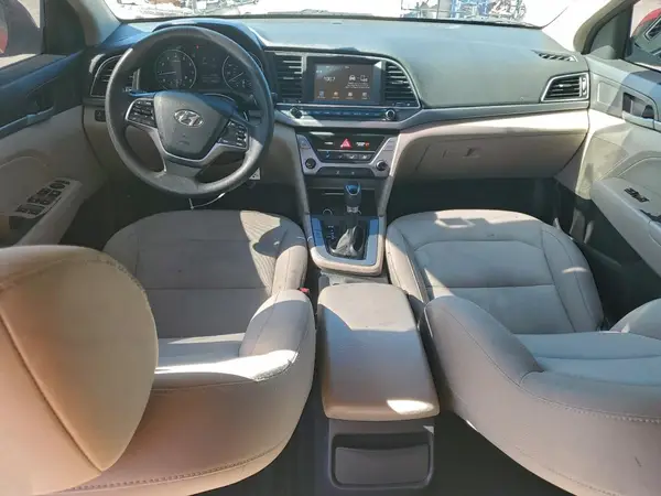 KMHD84LF4HU164773 2017 HYUNDAI ELANTRA - Image 8