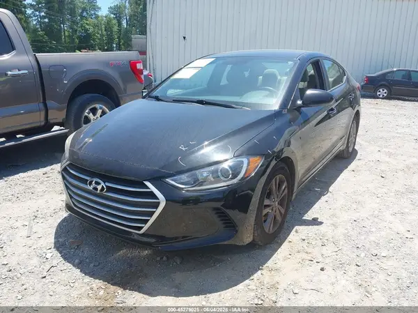 KMHD84LF4HU174588 2017 HYUNDAI ELANTRA - Image 2